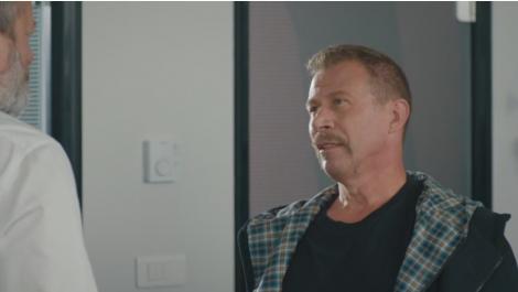 Sacrificiul, episodul 20. Ştefan Oprea (Claudiu Istodor), amenințat în propriul birou: Știi ce se întâmplă dacă ajunge la Paris, nu?