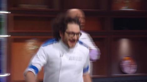 Alin Voinea, eliminat de la Chefi la cuțite! Chef Scărlătescu rămâne în patru oameni!