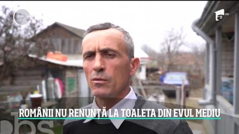 De ziua mondială a toaletei, România ocupă locul întâi cu cele mai multe locuinţe cu toaletă în afara casei