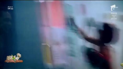 Smiley News - Neatza cu Răzvan și Dani. Cea mai originală metodă de a demisiona!