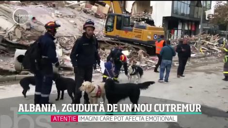 Panica şi disperarea cresc cu fiecare oră în Albania! În timp ce oamenii îşi numără morţii şi caută supravieţuitori, o replică de 5,3 pe Richer a lovit ţara