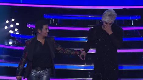 Te cunosc de undeva! Alex și Monica Anghel se transformă în Ștefan Bănică și Monica Anghel - Spune-mi