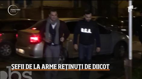 Este cutremur la vârful Poliţiei din Caraş Severin din cauza unui dosar de acordare ilegală a unor permise de port armă