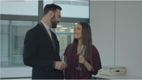 Sacrificiul, episodul 27. Ioana (Oana Cârmaciu) îl cere în căsătorie pe Andrei (Denis Hanganu): Cât vrei ca să te căsătorești cu mine?!