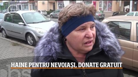 Haine pentru nevoiași, donate gratuit de patronii unui magazin second-hand din Alba Iulia