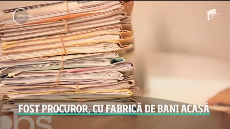 Lovitură ca-n filme dată de un fost magistrat. După ce a păcălit cu aproape două milioane de euro mai mulţi oameni, a fugit de poliţie dintr-un oraş în altul, luni de zile
