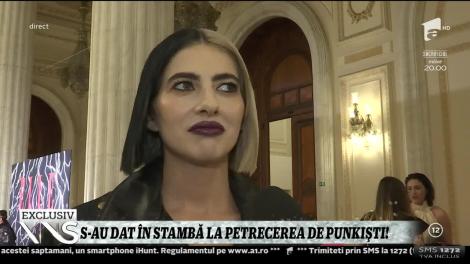 Xtra Night Show. Vedetele, apariții șocante la un eveniment monden. Lidia Buble nu a purtat nimic pe sub geaca din piele!