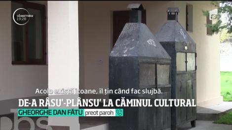 Sală de festivităţi sau capelă mortuară! Un cămin cultural din Constanța se schimbă în funcție de necesitate! „Se fac nunți, botezuri, se țin morții”