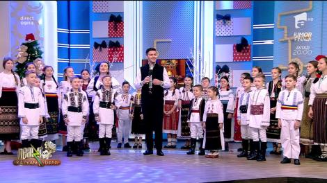 Neatza cu Răzvan și Dani. Mărioara Man Gheorghe, Grigore Gherman și Grupul Folcloric Mlădițe Ilfovene cântă colindul Seara asta-i seară mare