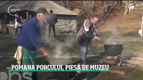 Pomana Porcului își are locul la muzeu. Reprezentanţii muzeului ASTRA din Sibiu au recreat, pas cu pas, tradiţiile de Ignat
