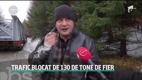 Sute de şoferi au rămas blocaţi pe serpentinele de la Cheia. Abia după cinci ore şi-au putut relua drumul