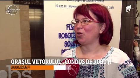 O lume a roboţilor multifuncţionali, gândită de copii! Este un proiect realizat de tinerii unui club de robotică din Galaţi