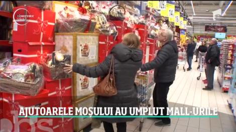 Este weekendul în care românii aruncă cu milioane de euro! În nebunia cumpărăturilor, mall-urile sunt sufocate de clienţi
