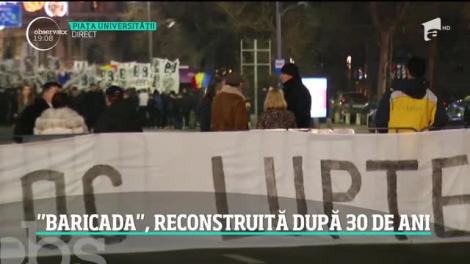 Baricada de la Intercontinental, reconstruită după 30 de ani de la Revoluție - Video