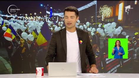 Marş impresionant în memoria victimelor Revoluţiei. Peste 1000 de oameni au mers în locurile cele mai importante din Capitală