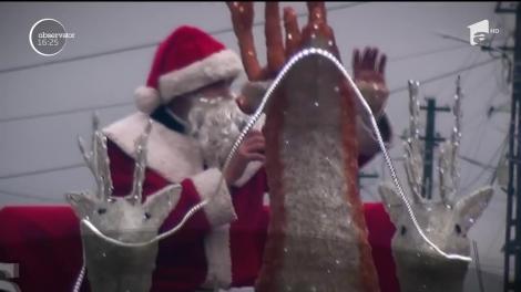 Moş Crăciun, plin de daruri și colinde. Ce s-a întâmplat într-o comună din Bistriţa-Năsăud