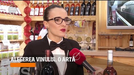 Cum alegi vinul pentru masa de sărbători? Alb pentru aperitiv, roze pentru sarmale