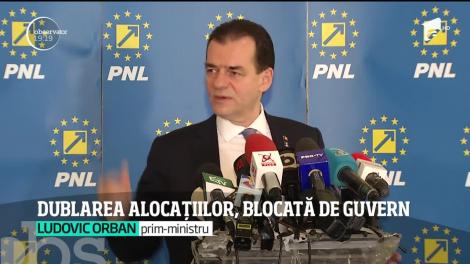 Guvernul nu vrea să dubleze alocaţiile copiilor pentru că nu sunt destui bani în buget