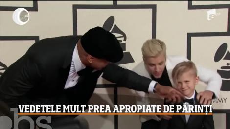 Kim Kardashian și Bradley Cooper, vedetele care locuiesc împreună cu părinţii