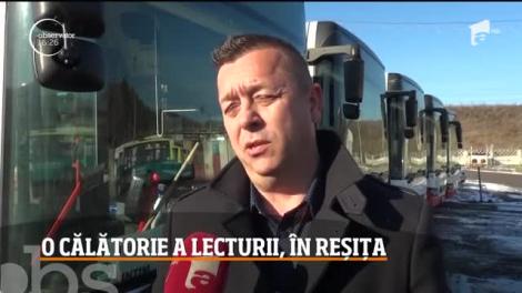 Reşiţenii care merg cu mijloacele de transport în comun  pot citi cărți până ajung la destinație. În fiecare autobuz există o cutie cu zeci de romane
