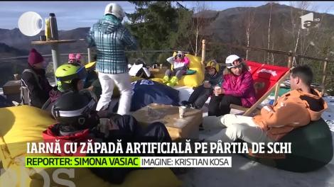 Iarnă cu zăpadă artificială pe pârtiile de schi