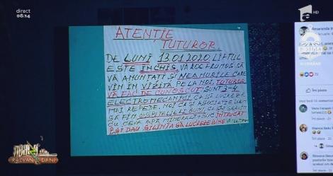Smiley News - Anunţul amuzant postat în scara unui bloc din București: "Atenție tuturor! De luni 13.01.2020..."