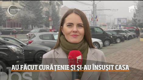 O femeie din Arad, întoarsă din concediu, a constatat că locuinţa i-a fost ocupată abuziv de trei indivizi