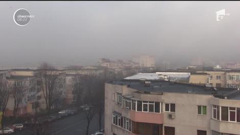 Atenţie, şoferi! Ceaţa face probleme în 10 judeţe din ţară
