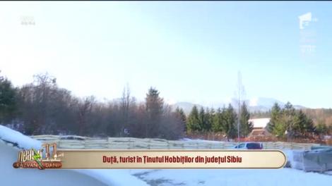 Marian Duță, turist în ținutul hobbiților din județul Sibiu deschis de soții Tănăsescu: ”Ne-am dorit să plecăm din București!”