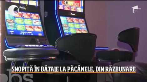 Patroana unei săli de jocuri din Gorj, snopită în bătaie de tatăl unui tânăr! Ce a făcut băiatul