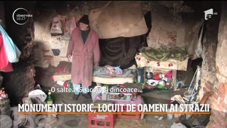 Cazarma Husarilor din Oradea a ajuns în paragină şi e la un pas de prăbuşire!