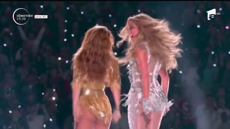 Jennifer Lopez şi Shakira au făcut spectacol la Super Bowl