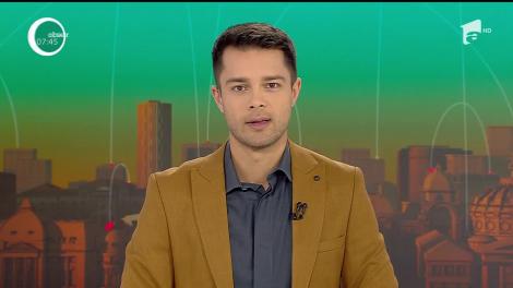 Invazie de păsări în parcarea unui supermarket din oraşul american Houston