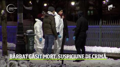 Moarte suspectă în Capitală. Un bărbat a fost găsit fără viaţă într-o maşină pe care şoferul o abandonase
