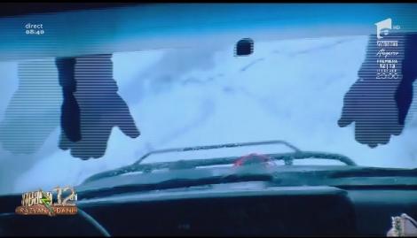 Smiley News - Neatza cu Răzvan și Dani. Avionul purtat de vânt și noul tip de ștergătoare