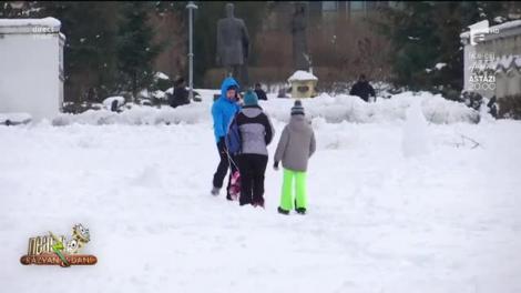 Neatza cu Răzvan și Dani. Cum s-au distrat copiii din București după prima zăpadă din an