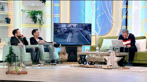 Smiley News - Neatza cu Răzvan și Dani. Un cățel merge pe sârmă legat la ochi