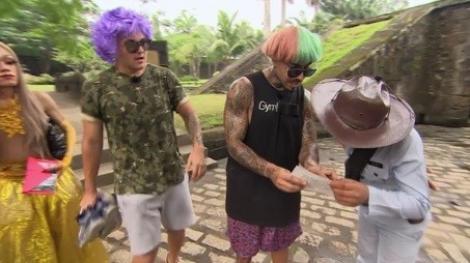 Alex Velea, Mario Fresh și rivalii de la ultima șansă, pe tocuri, cu peruci! S-au transformat în drag queens! „Trebuie să mergem la psiholog!” – Video