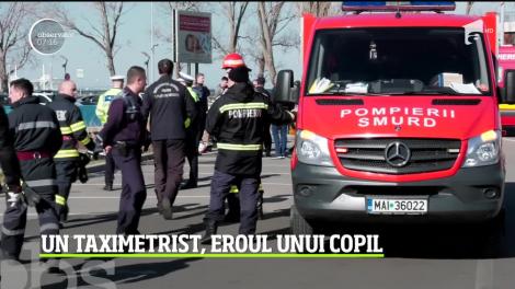 Un taximetrist, eroul unui copil de nouă ani. Băiatul şi bunicul său au plonjat cu mașina într-un lac din Constanța