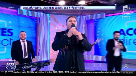 Răzvan de la Pitești, cântă senzațional în platoul Acces Direct