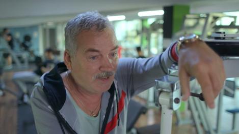 Primarul Stelian Manole merge la sala de forță ca s-o impresioneze pe Dana: "Vreau să rămân sănătos până la moarte și încă puțin după aceea, dacă se poate!"