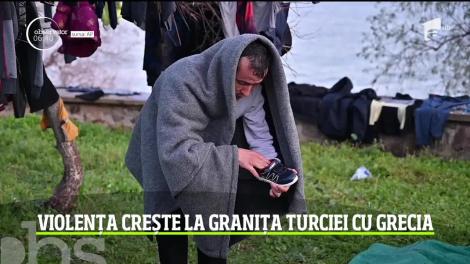 Violența crește la granița Turciei cu Grecia. Refugiaţii care sperau să poată intra în spaţiul Schengen au ajuns să fie prinşi între două focuri