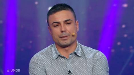 iUmor. Emoțiile strică momentul de stand up comedy al lui Cristian Ionuț Bârzu. Mihai Bendeac: Vino mâine mai puțin timorat, poate o să fii mai bun
