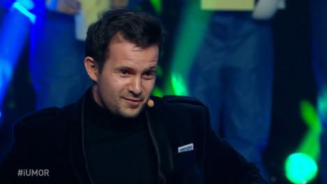 Trucuri + magie + iluzionism = Wow! Robert Tudor, moment uimitor la iUmor. Bendeac: "Te iubesc de foarte mult timp, ești senzațional!"