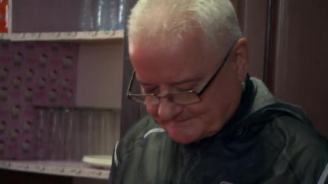 Irinel Columbeanu, "comoară" pentru Alex și Radu! Mestecă delicatesa filipinezilor fără mari probleme! "Nu e scârbos deloc!"