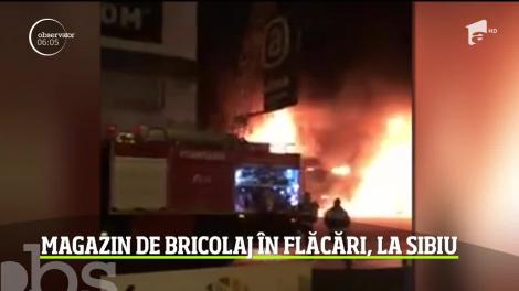 Magazin de bricolaj în flăcări, la Sibiu