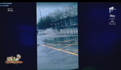 Smiley News - Neatza cu Răzvan și Dani. Pietoni udaţi din cap până în picioare