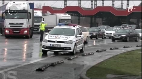 Tensiunea escaladează la graniţele României. Zeci de români care au fugit din Italia au refuzat să intre în carantină