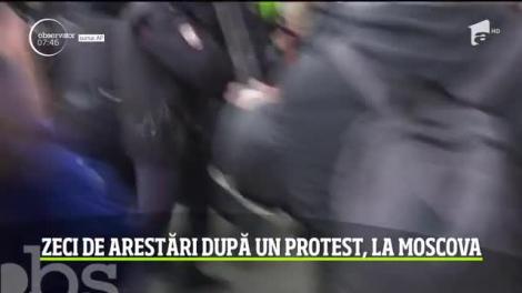 Un protest din Moscova s-a încheiat cu zeci de arestări. Ce nemulţumiri aveau oamenii