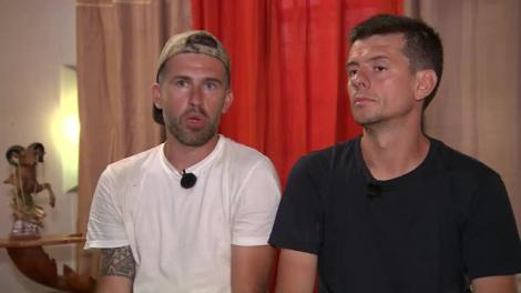 „Am avut senzația că dezgrop o moartă!”. Provocare chinuitoare, cu lut, pentru concurenții din „Asia Express”, sezonul 3! VIDEO